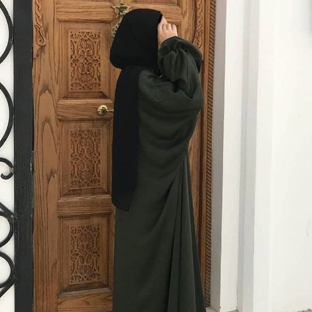 Elegant Satin Abaya