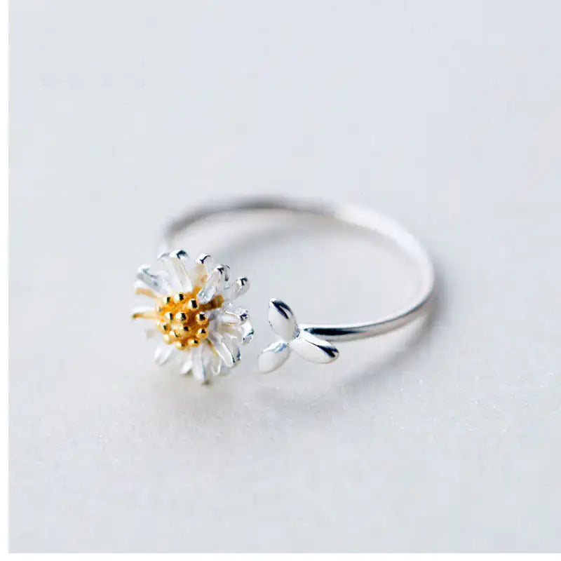 Vintage Daisy Flower Rings