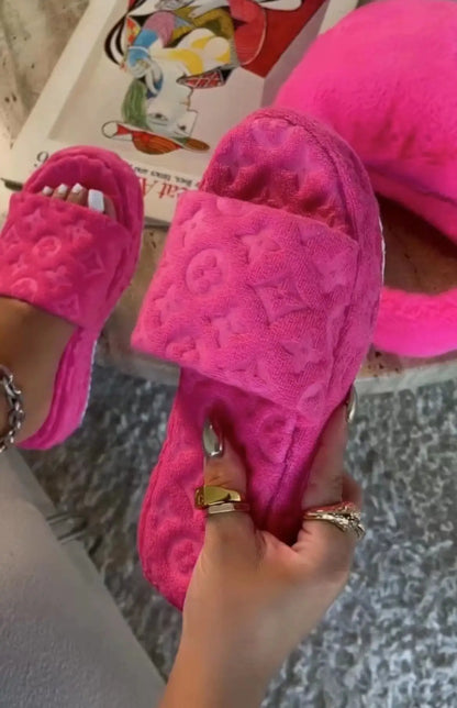 LV Design Fur Slippers