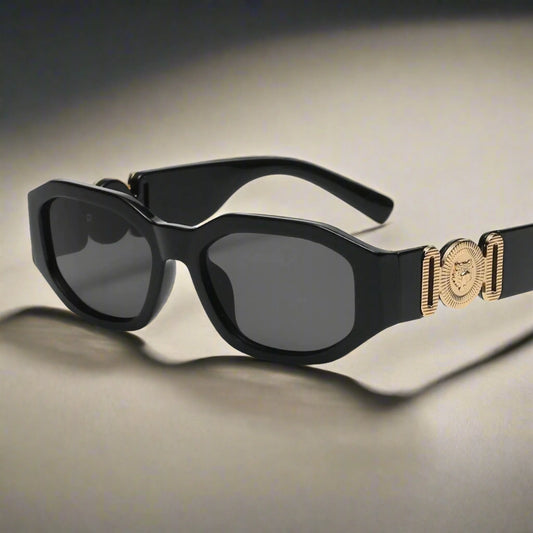 Black Retro Sunglasses